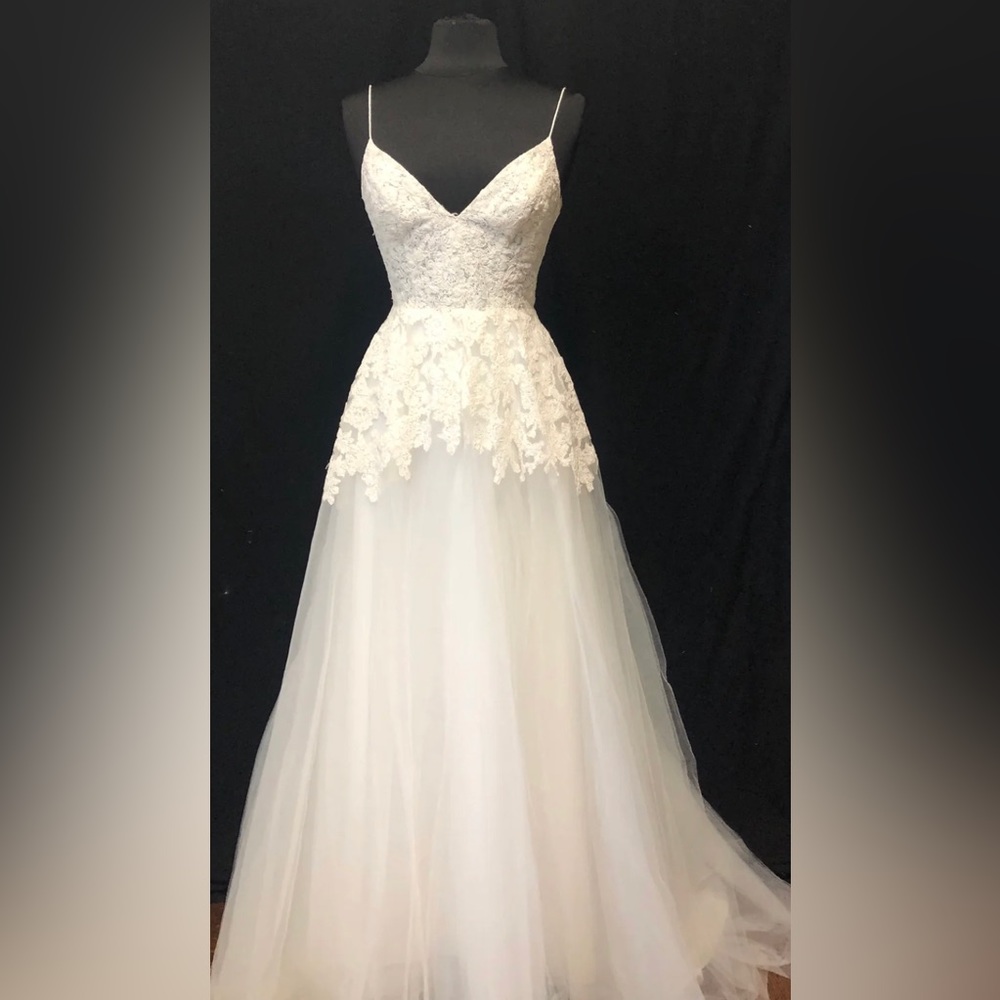 Ivy & Aster Ophelia (Altered) Wedding Dress - Great Condition Preserved